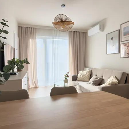 Legnicka 18 A Appartement